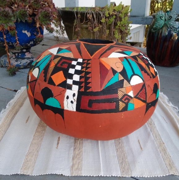 Large Round Hopi Pyroengraved Gourd - Picture 6 of 7
